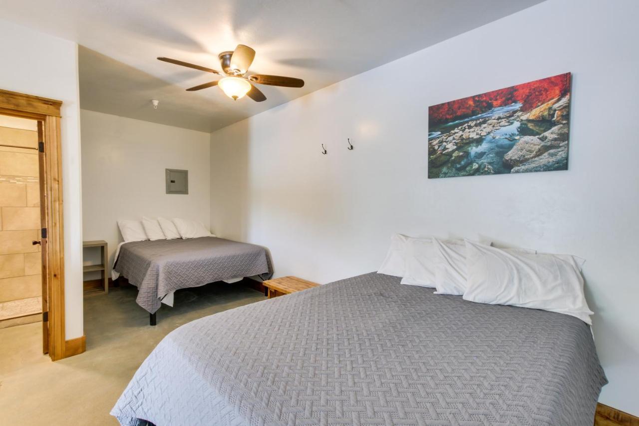 Central Lava Hot Springs Studio With Deck And Views! Exterior photo